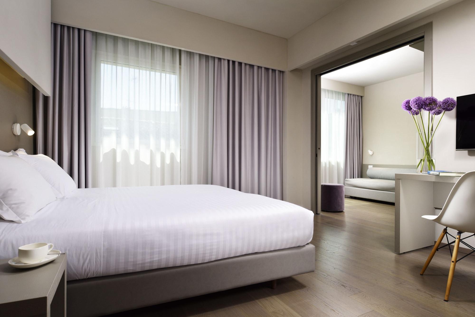 Glance In Hotel Florencia